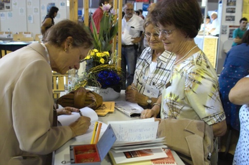 Vera's Signierstunde